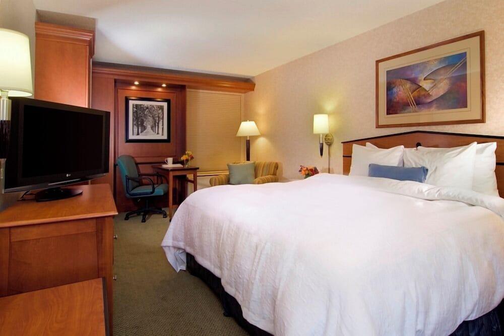 Larkspur Landing Ann Arbor