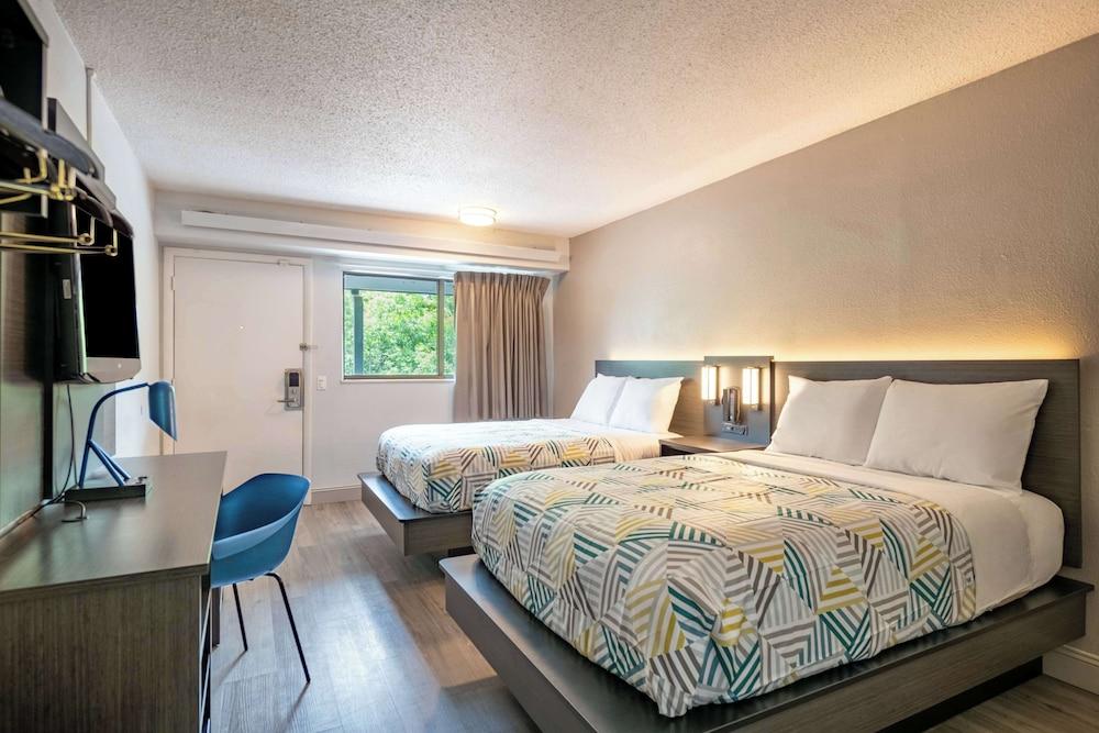 Motel 6 Charlotte, NC - Coliseum