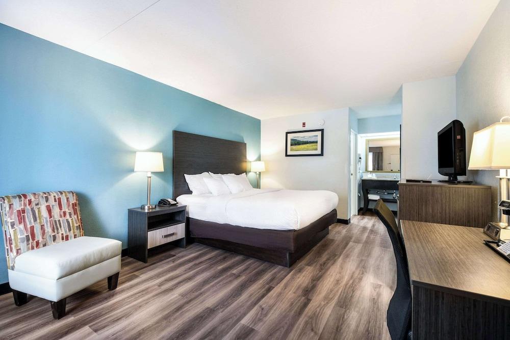 Clarion Inn Cleveland near University