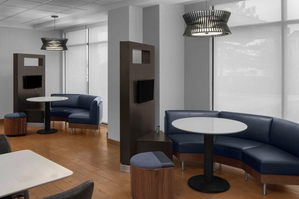 Courtyard by Marriott Sandy