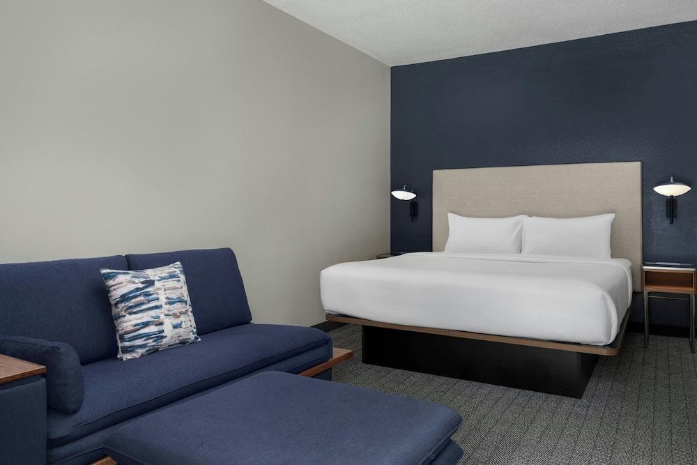 Courtyard by Marriott Birmingham Hoover