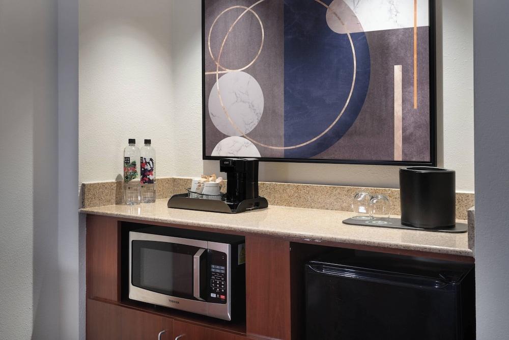 Courtyard St. Petersburg Clearwater