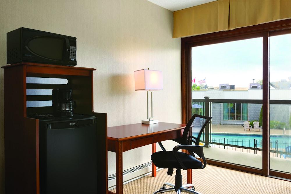 Days Inn by Wyndham London