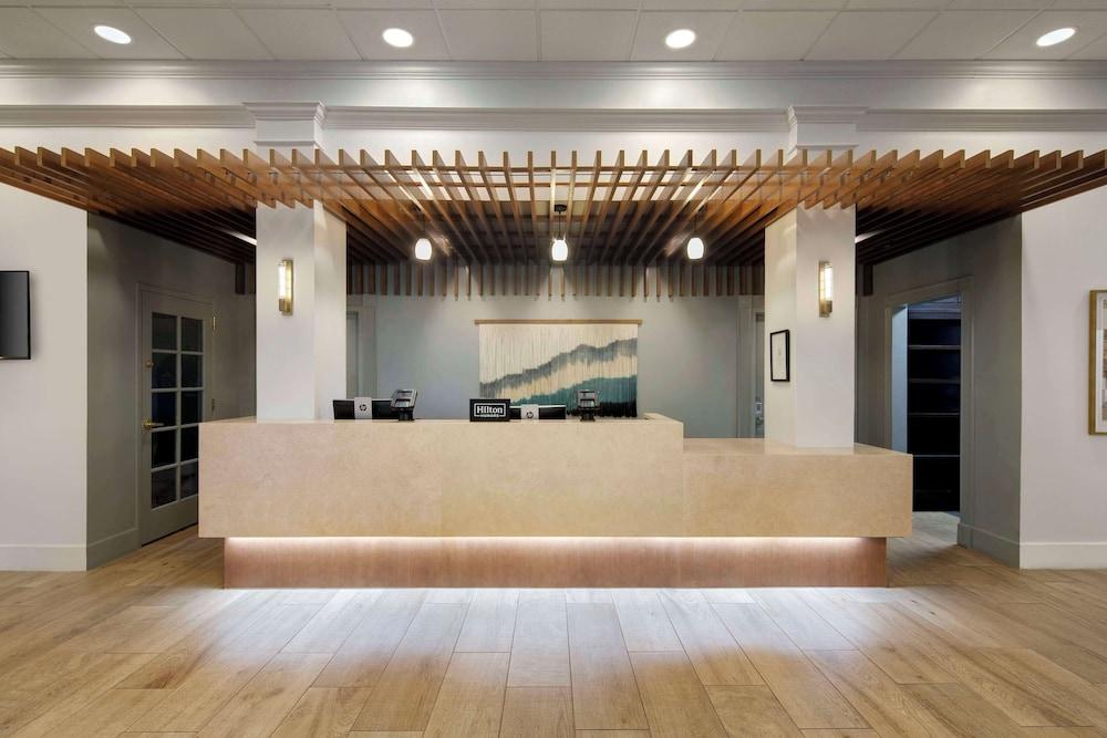 DoubleTree by Hilton Atlanta - Roswell