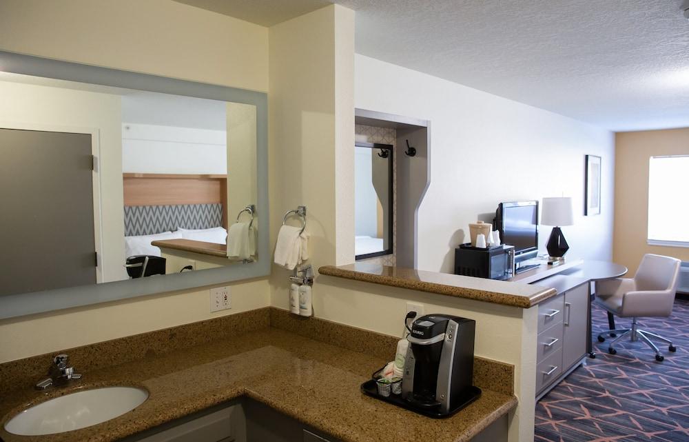 Holiday Inn Redding by IHG