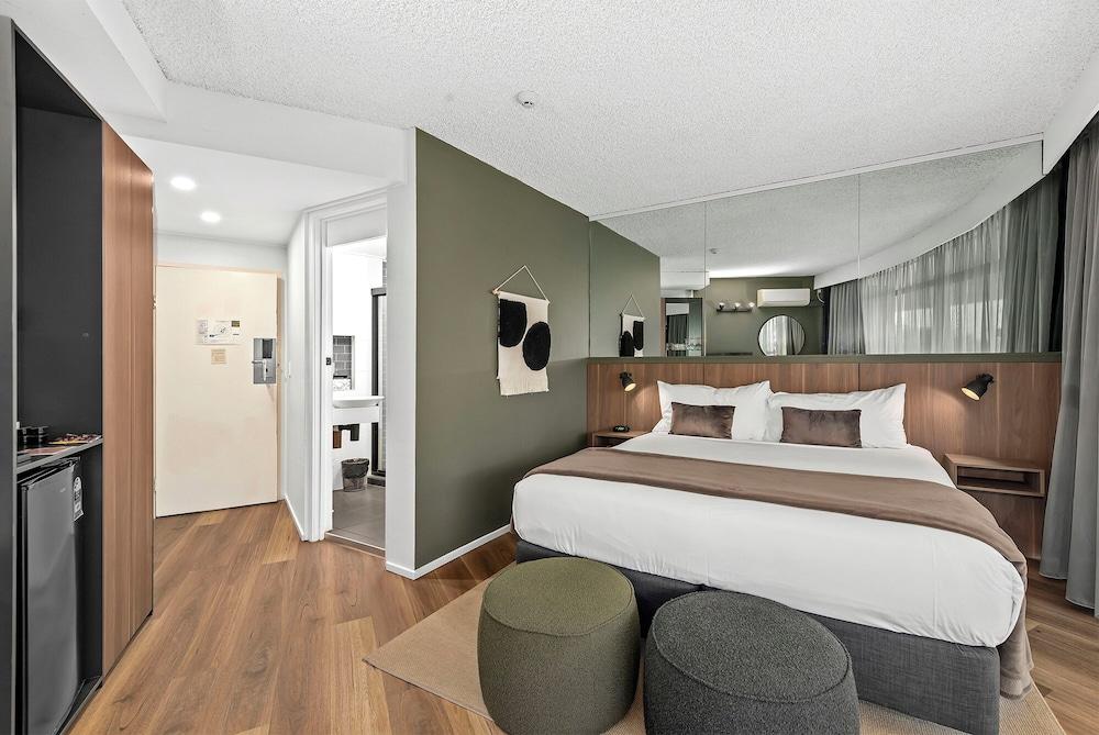 Madison Hotel Tower Mill