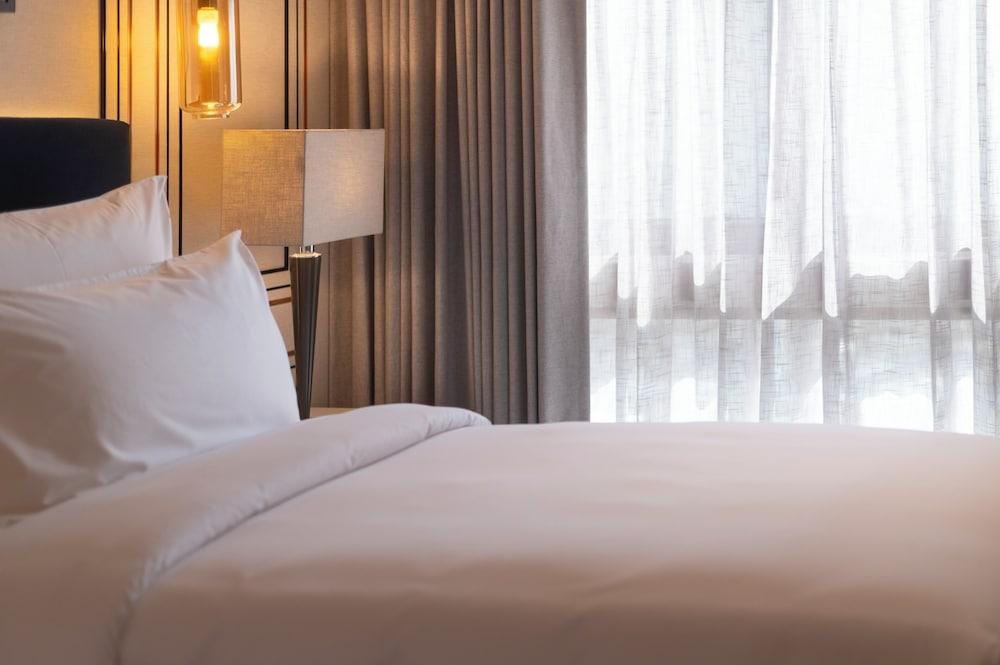 Radisson Hotel Chateau de Bangkok