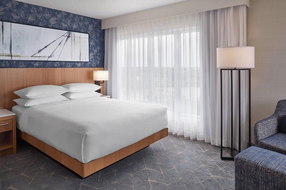 Delta Hotels by Marriott Saskatoon Downtown