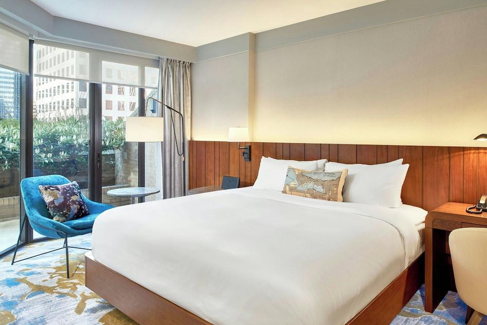 Metropolitan Hotel Vancouver