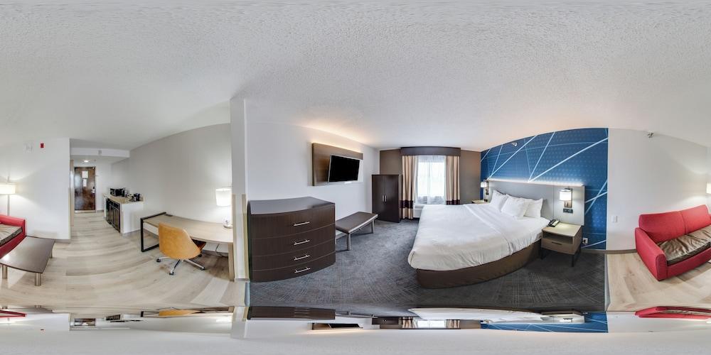 Comfort Suites Columbus