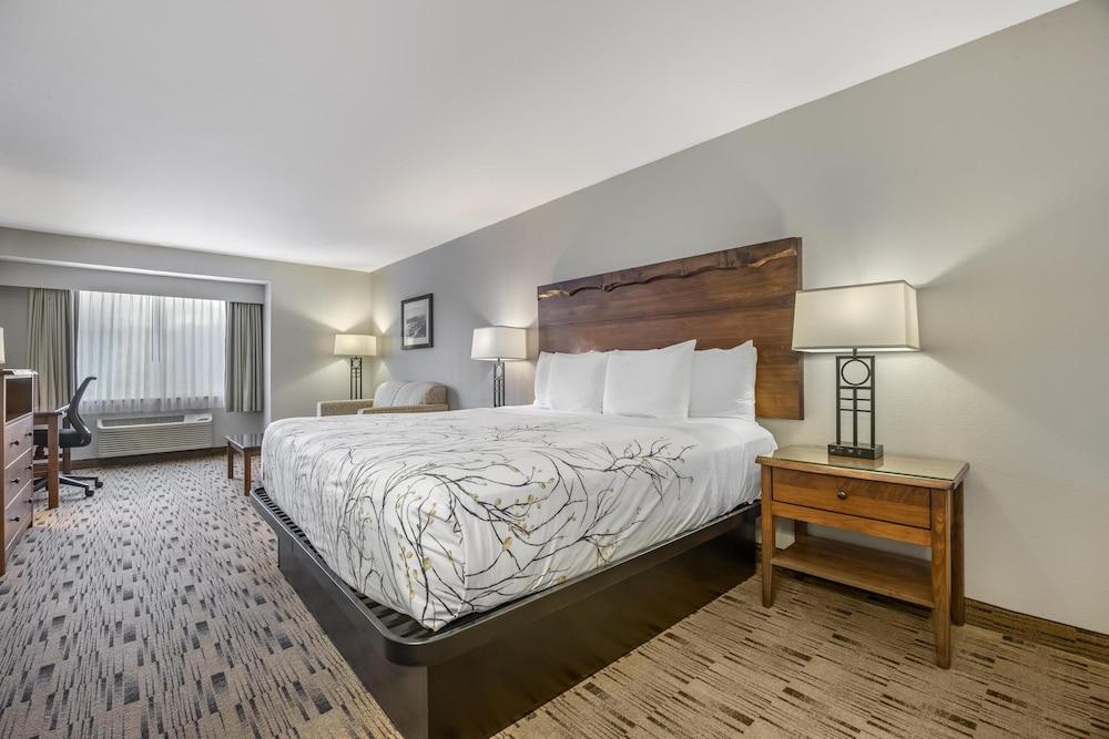 Best Western Plus Columbia River Inn