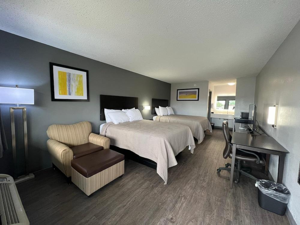 Quality Inn Kinder near Casino