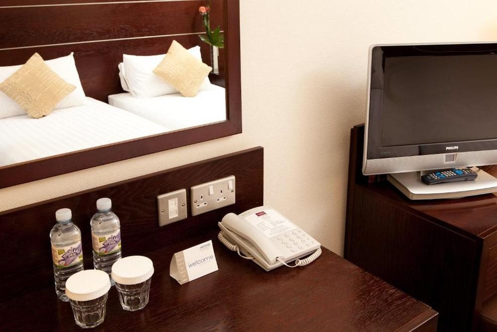 Mercure Maidstone Great Danes Hotel