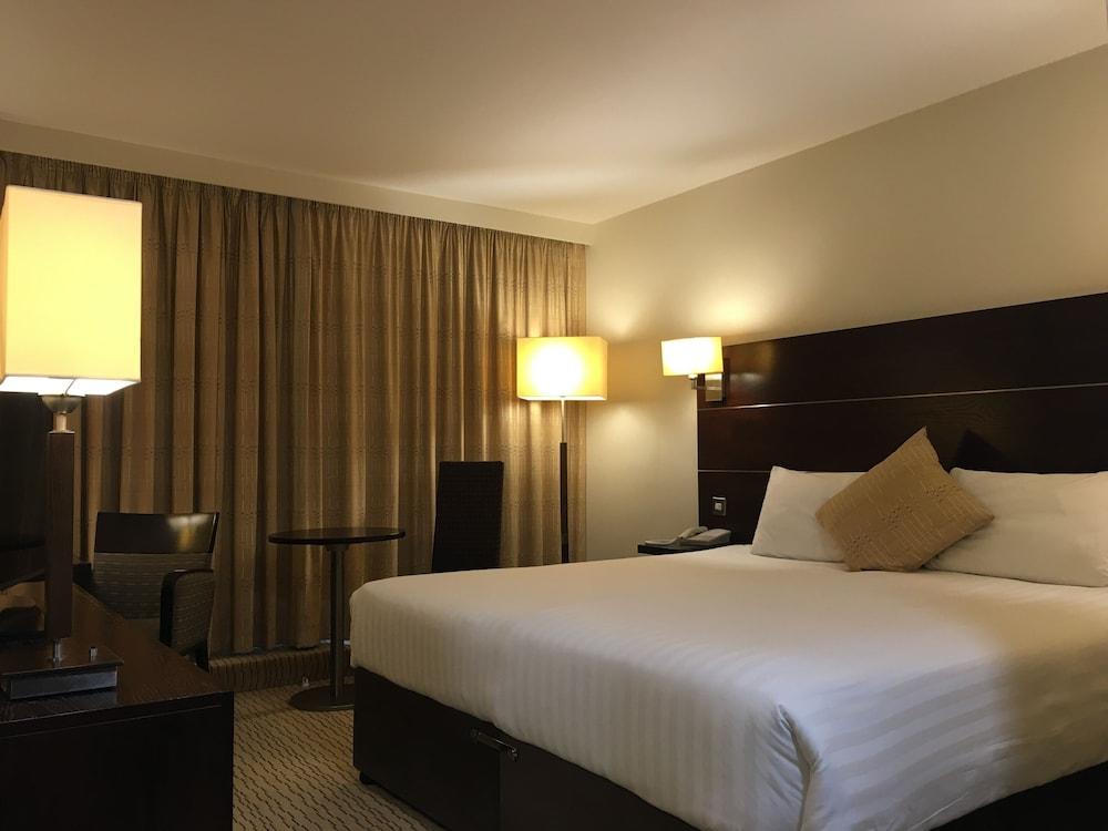 Mercure Maidstone Great Danes Hotel