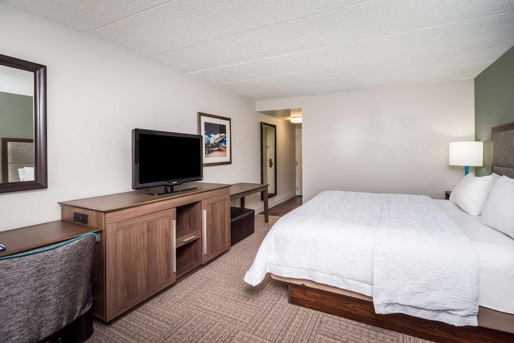Hampton Inn Dover
