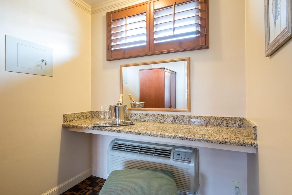 Brisas del Mar, Inn at the Beach