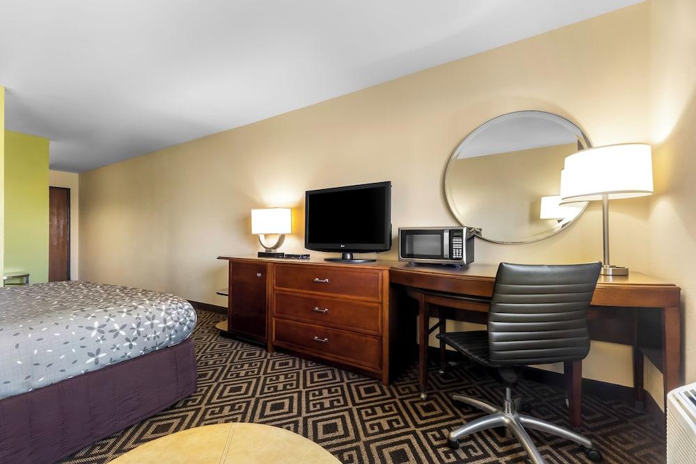 Travel Inn & Suites - Sikeston/Miner (i-55 Exit-67)