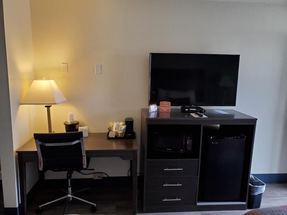 Ramada by Wyndham North Platte & Sandhills Convention Ctr