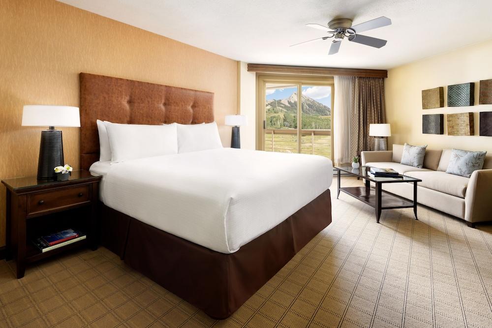 Elevation Hotel & Spa