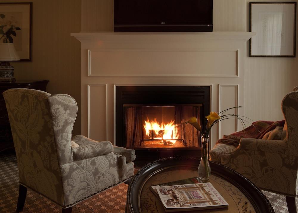 Saybrook Point Resort & Marina