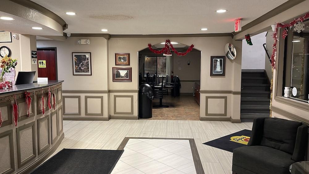 Super 8 by Wyndham Ithaca