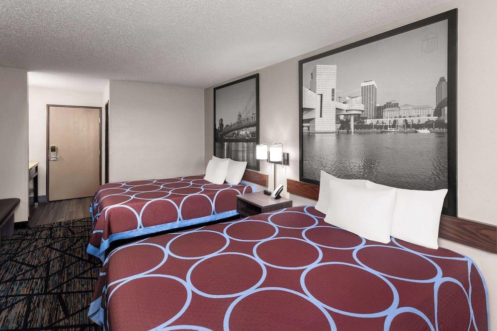 Super 8 by Wyndham Mt. Vernon