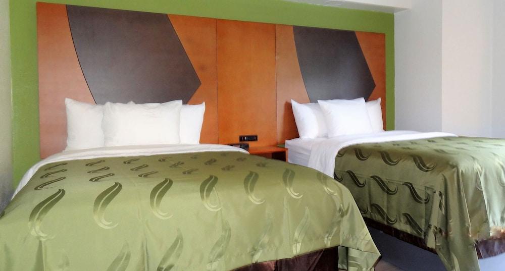 Quality Inn & Suites Raleigh North