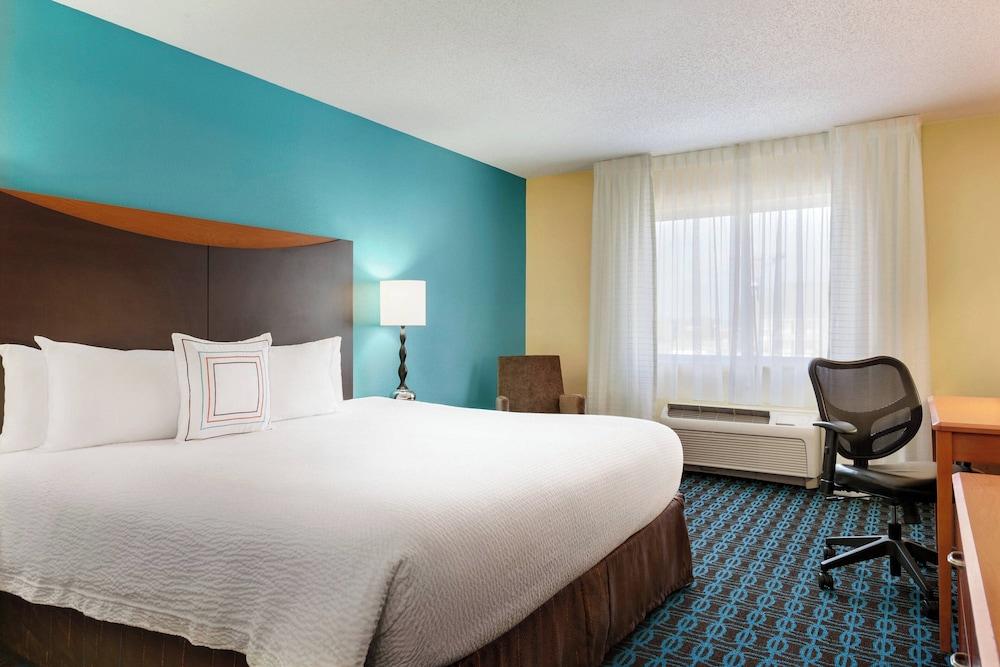 Fairfield Inn & Suites Toledo Maumee