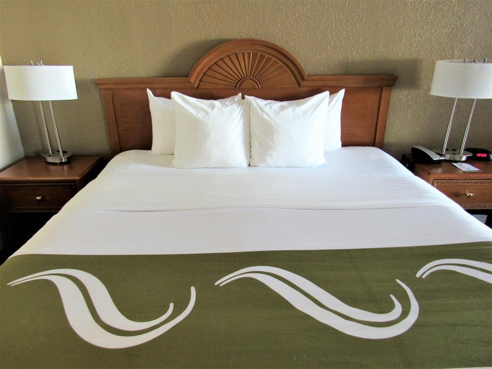 Quality Inn & Suites Conference Center