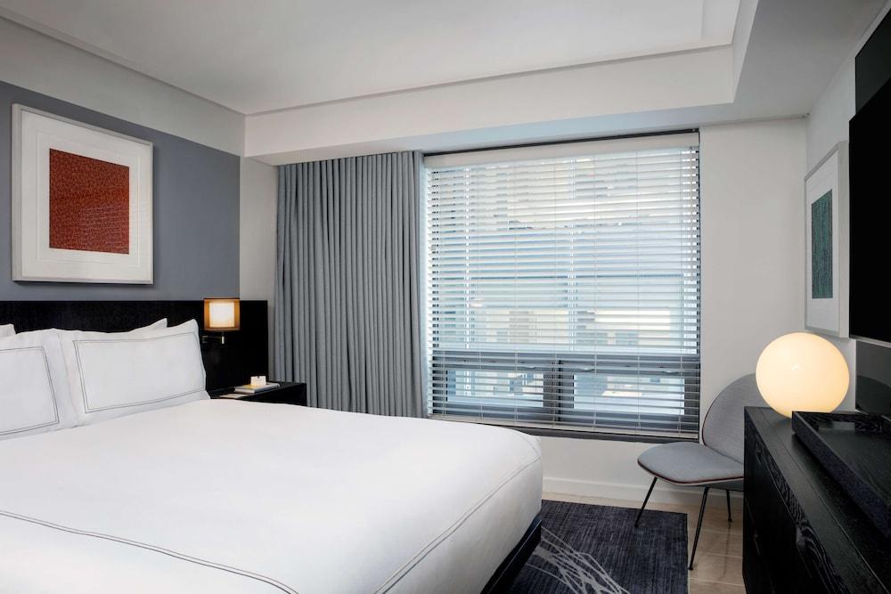 Conrad New York Downtown