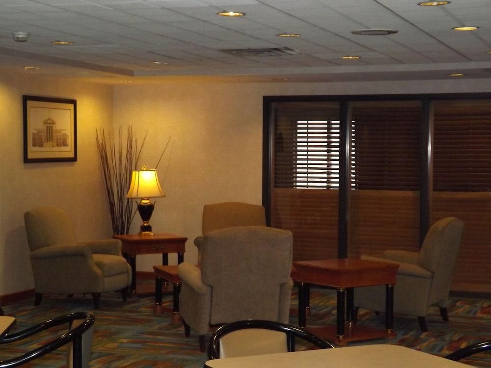 Wingate by Wyndham Lima Downtown