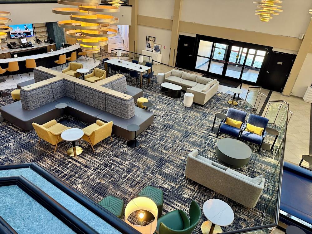 DoubleTree by Hilton Richmond - Midlothian