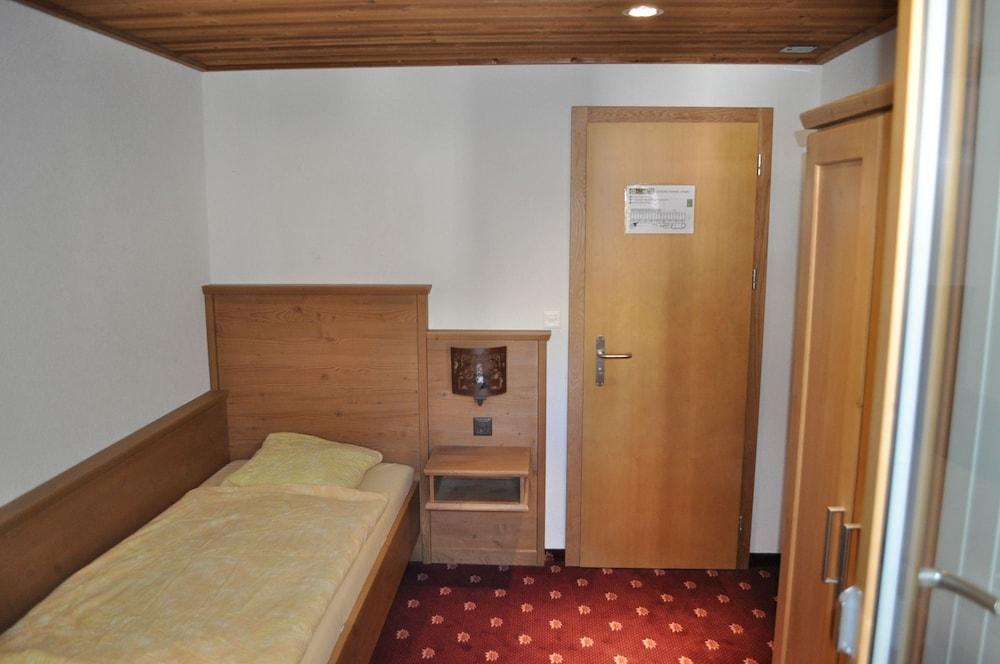 Hôtel Central Résidence