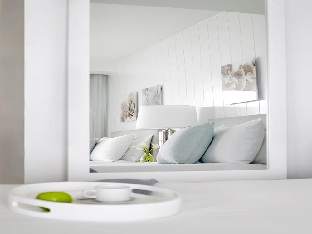 Grand Beach Hotel Surfside