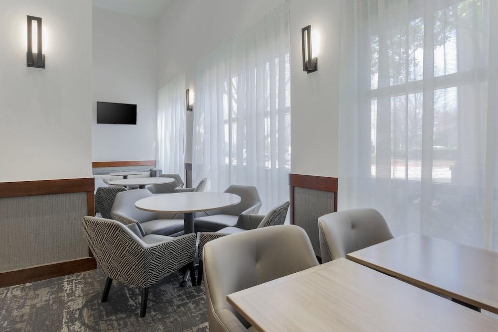 Hyatt Place Dallas/Grapevine