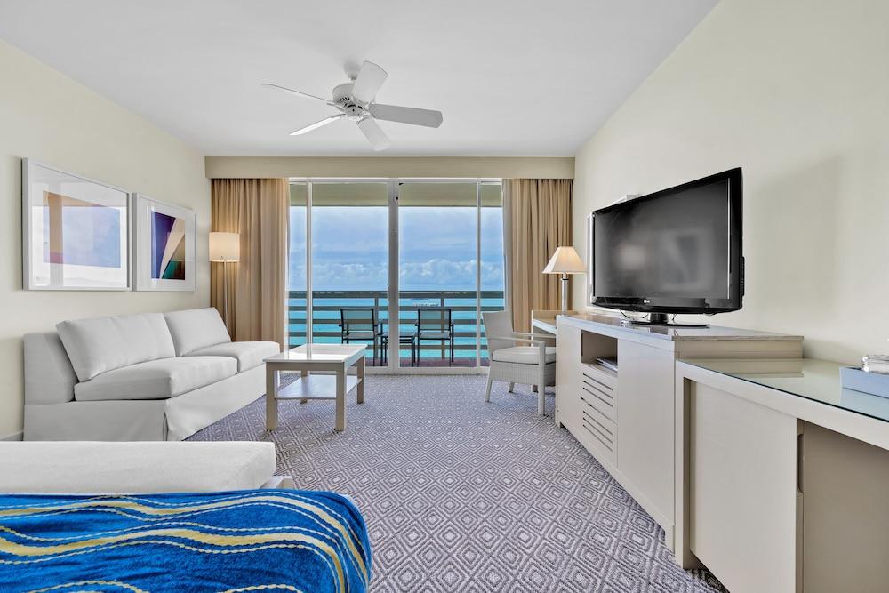 El Conquistador Resort