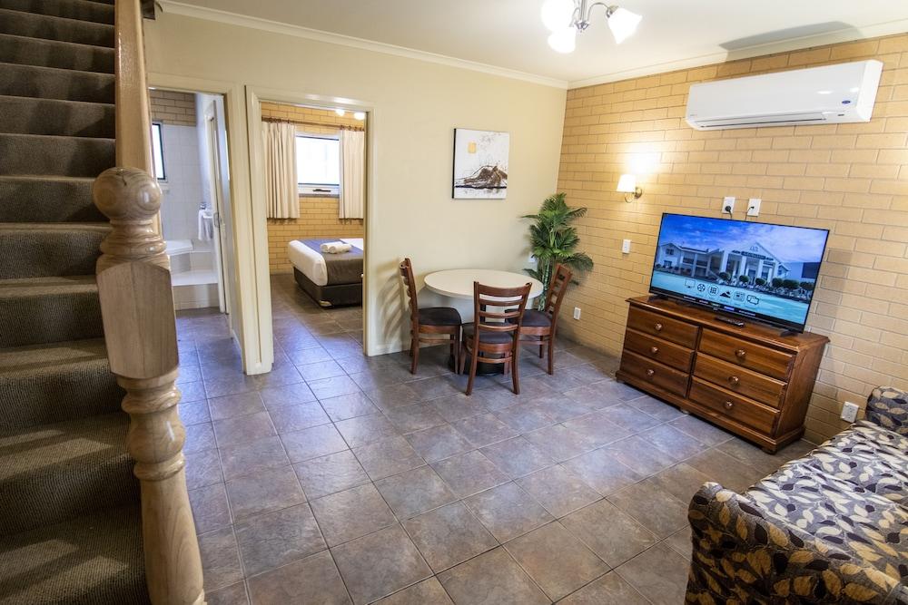 Albury Georgian Motel & Suites