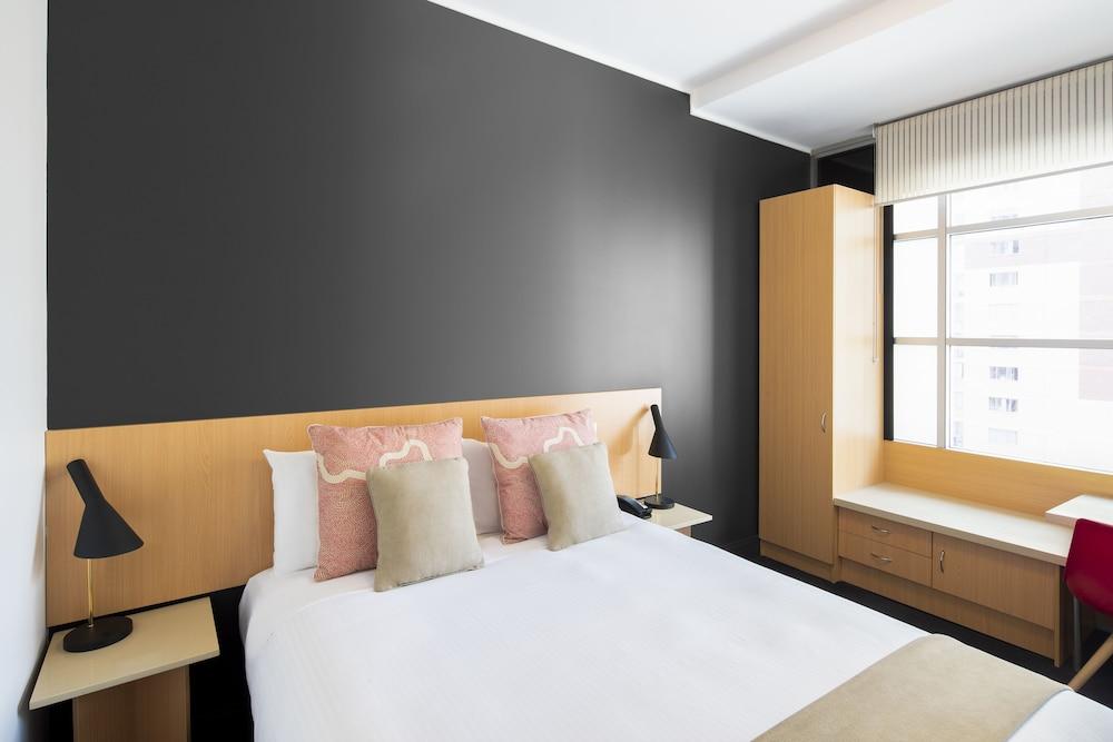 ibis Sydney World Square