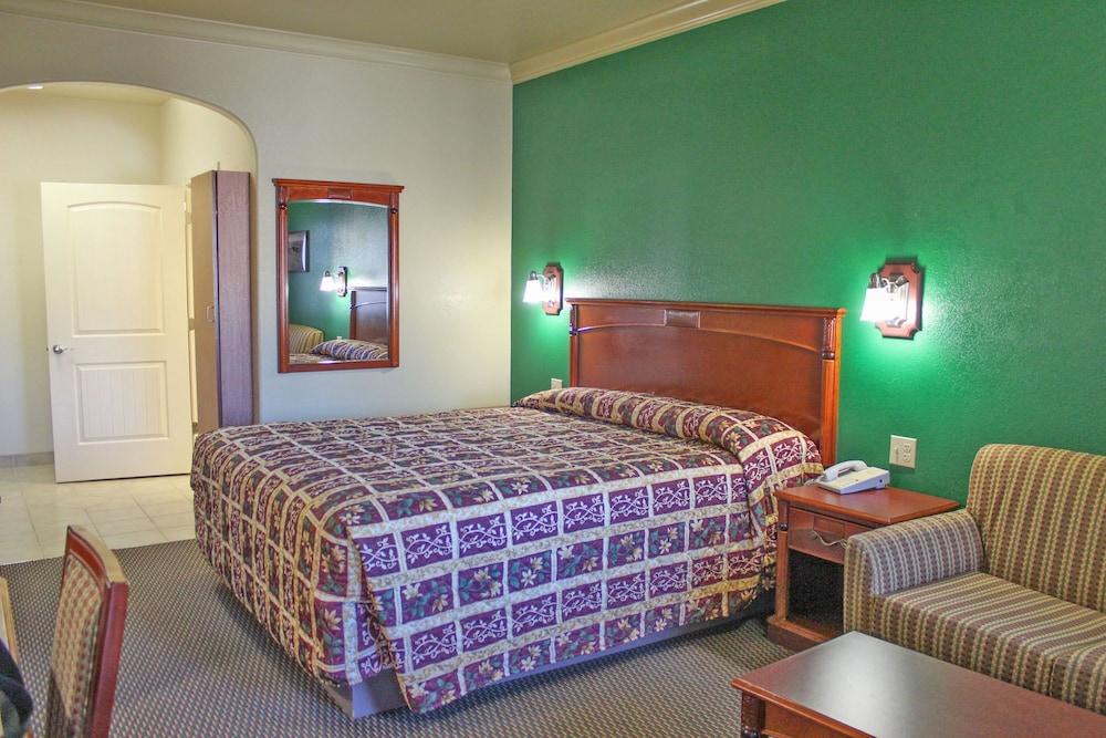 Hawthorne's Best Inn