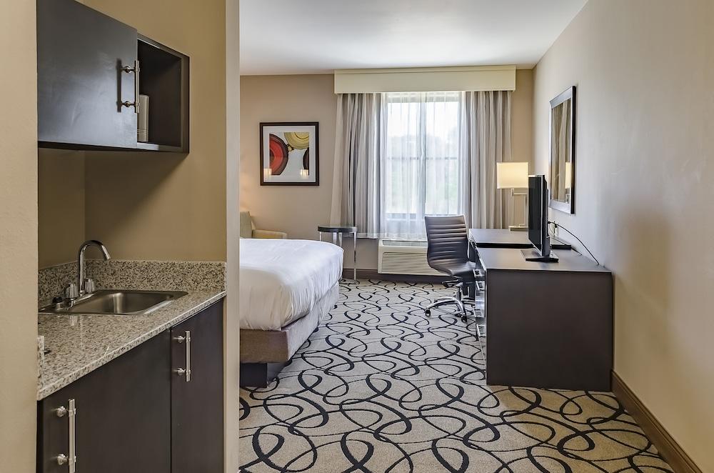 Doubletree by Hilton Hattiesburg, MS