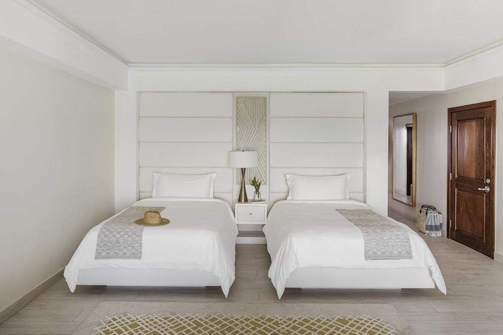 Aurora Anguilla Resort & Golf Club