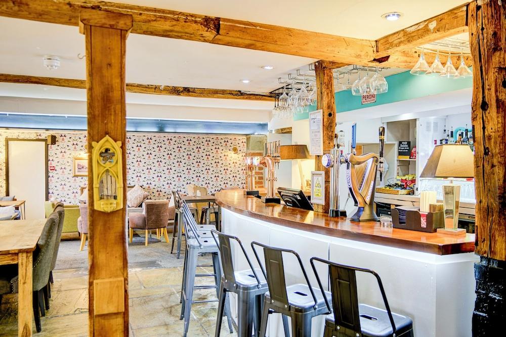 Warwickshire Park Hotel Kenilworth by Belvilla