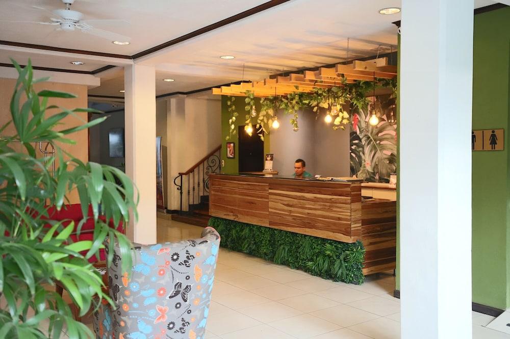 Best Western Hotel & Casino Kamuk