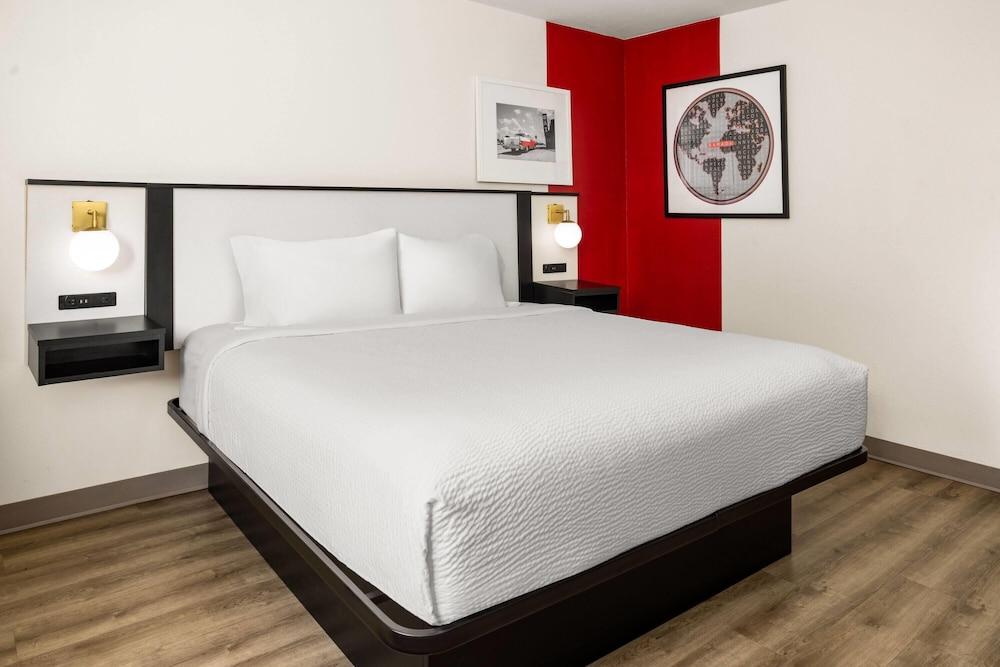 Ramada by Wyndham York Harrisburg Hershey