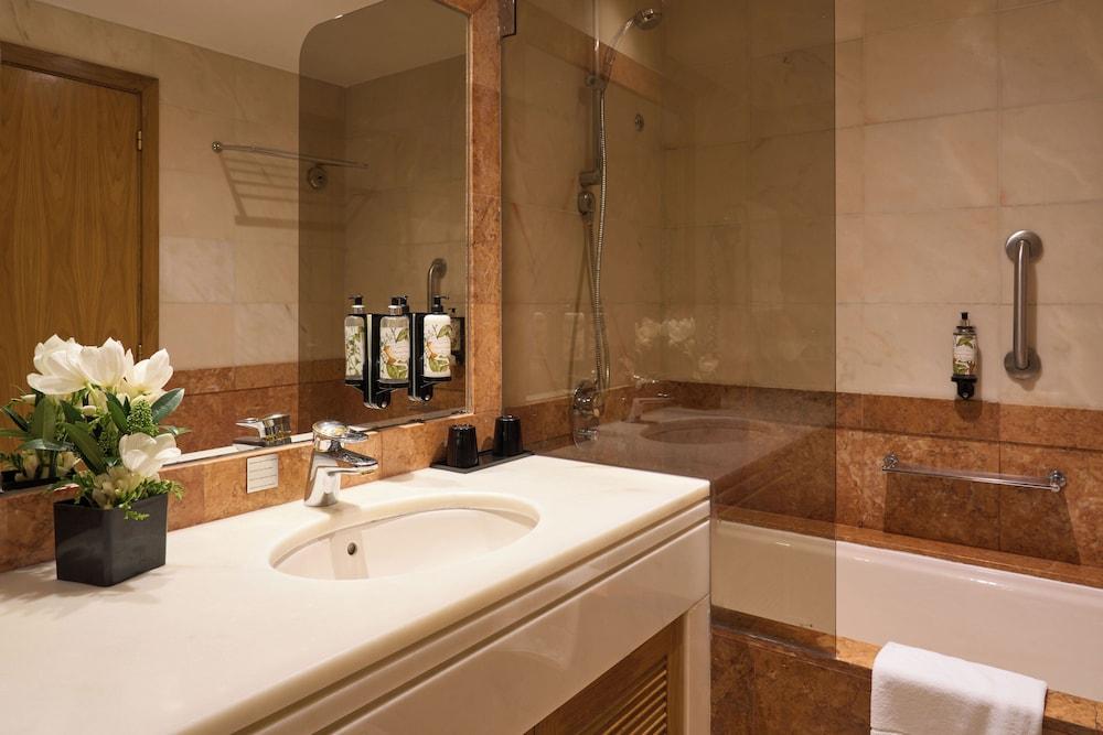 Altis Suites - Apartamentos Turísticos