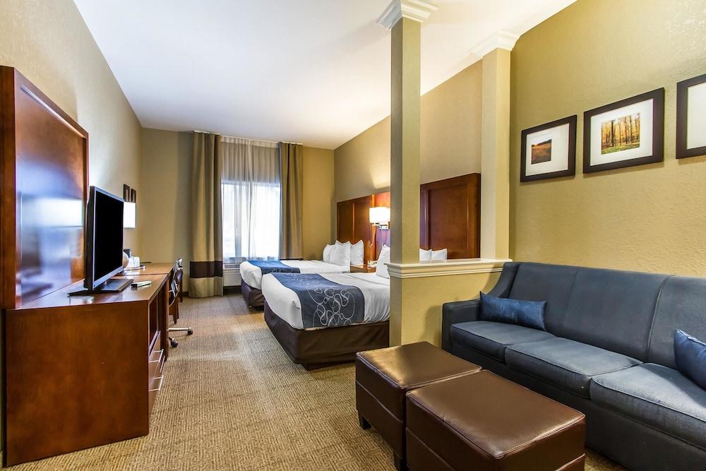 Comfort Suites Mattoon East
