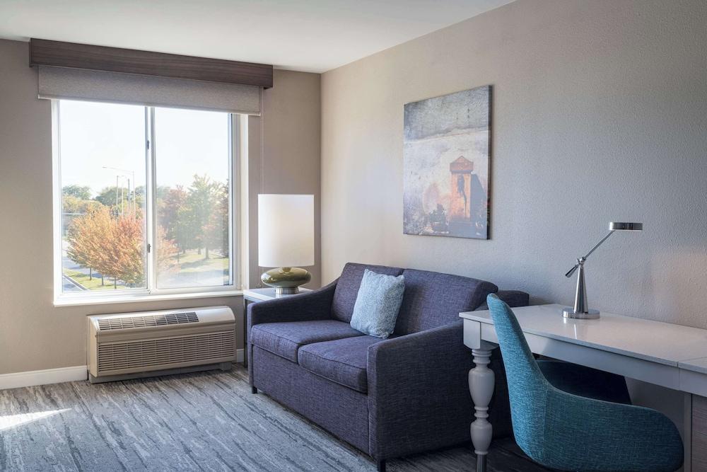 Hilton Garden Inn St. Charles