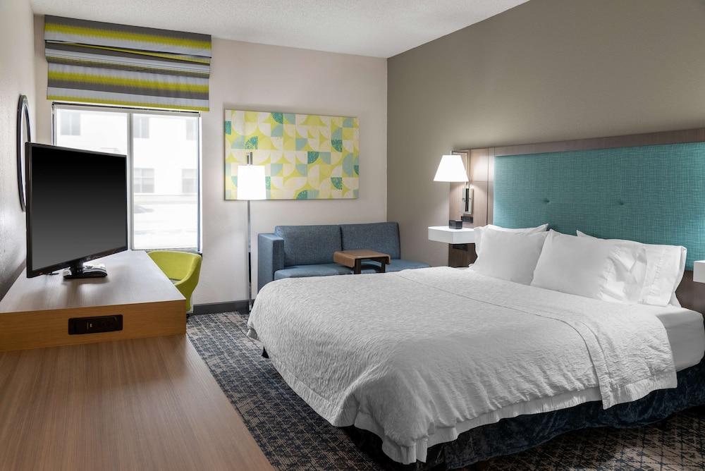 Hampton Inn Kansas City-Lee's Summit