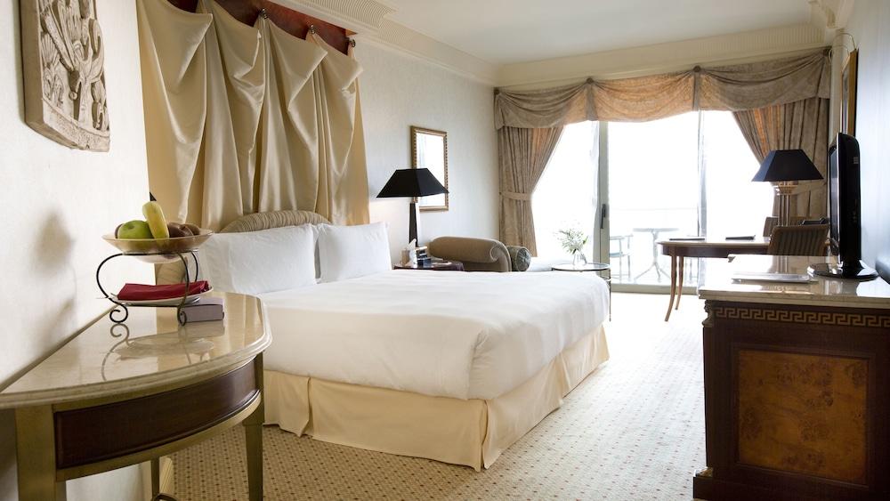 InterContinental Phoenicia Beirut by IHG