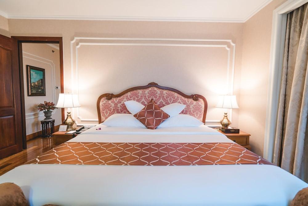 Hotel Grand Saigon